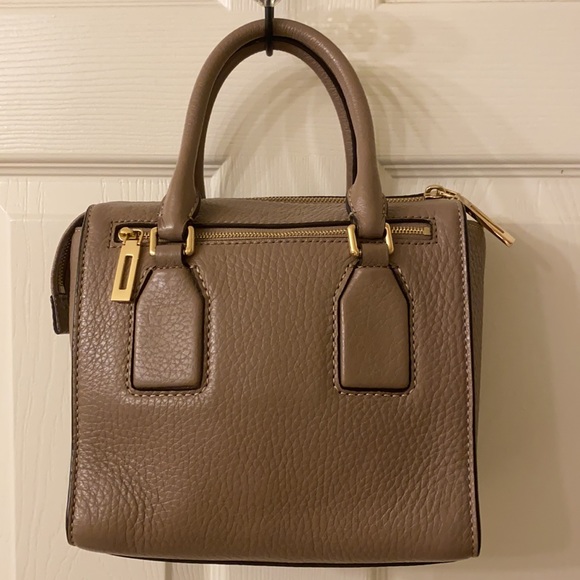 Michael Kors Satchel Medium Leather Mercer Messenger Handbag Crossbody - Picture 6 of 11